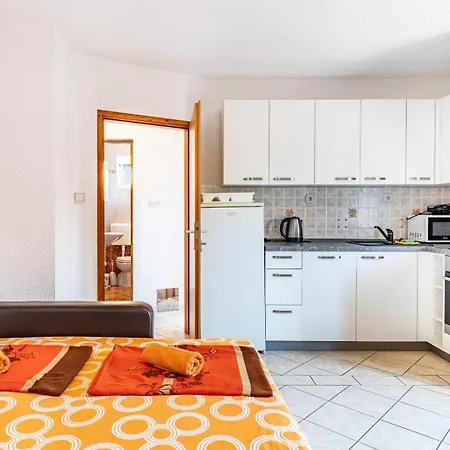 Fuer 5 Personen Ca 50 Qm In Pula, Istrien Istrische Riviera Apartment Pula